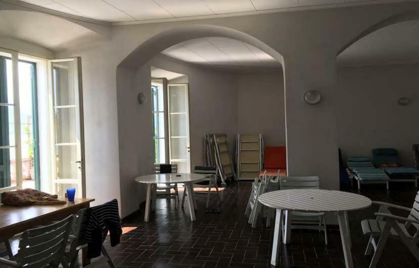 Casa Garden Διαμέρισμα Βαρένα Εξωτερικό φωτογραφία